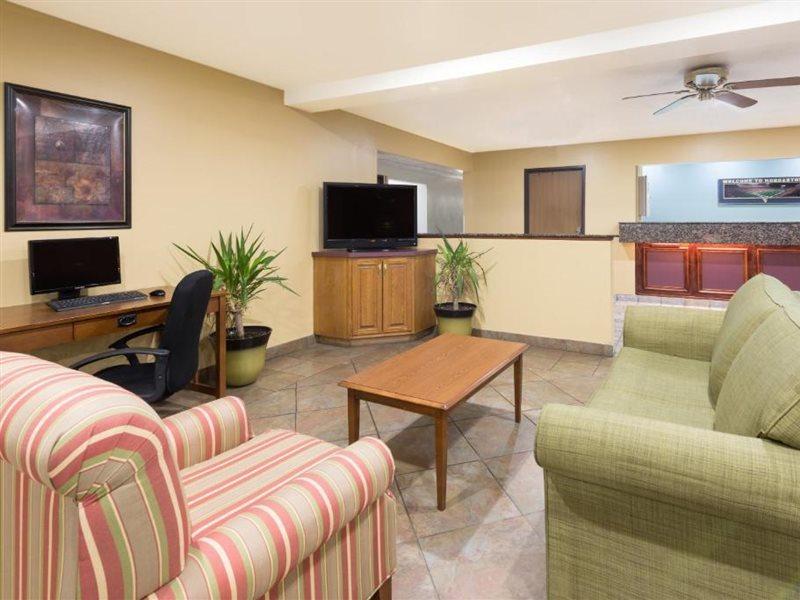 Hotel Super 8 By Wyndham Morgantown Exteriér fotografie